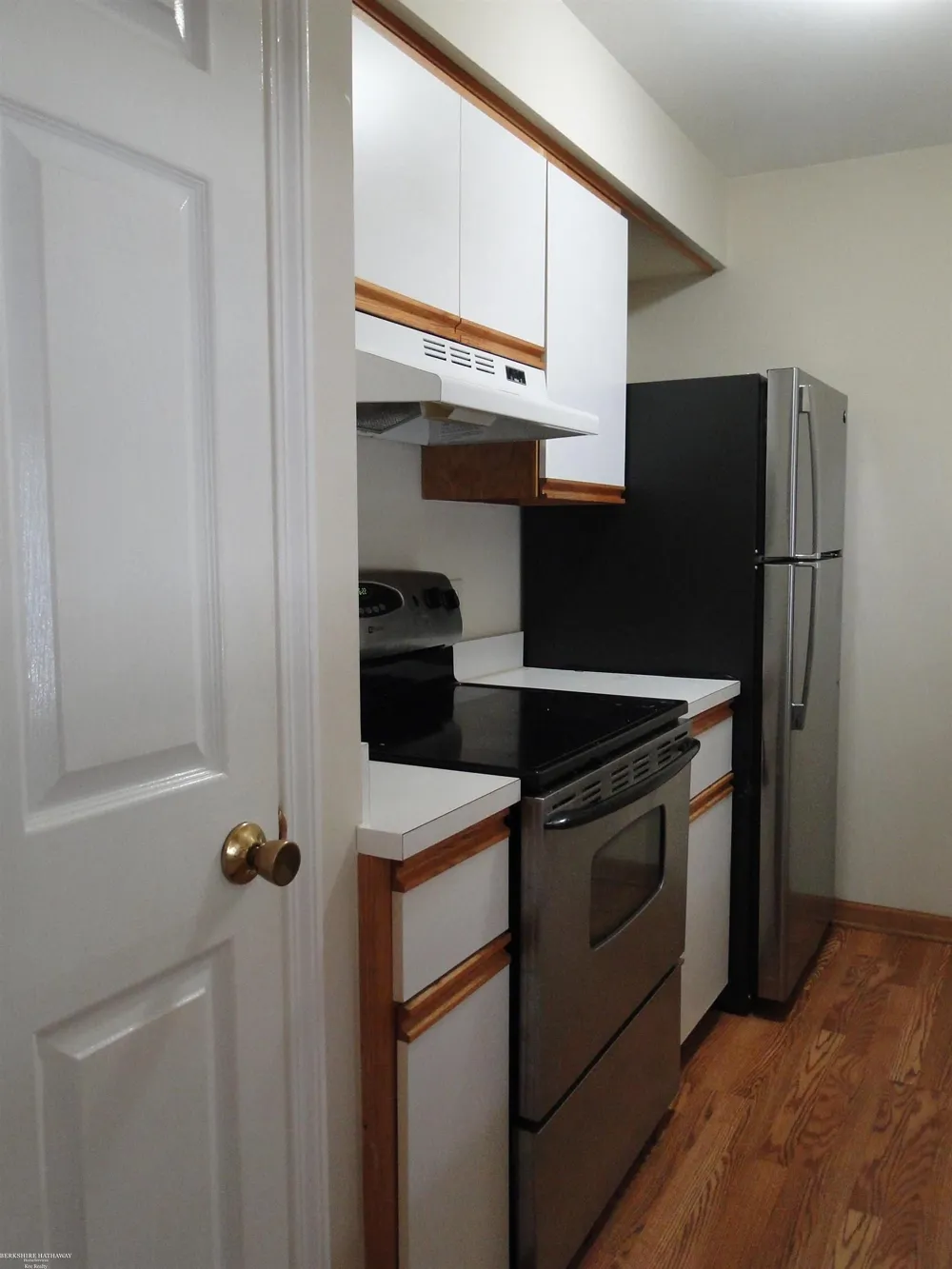 29842 Utica Road Roseville City, MI 48066