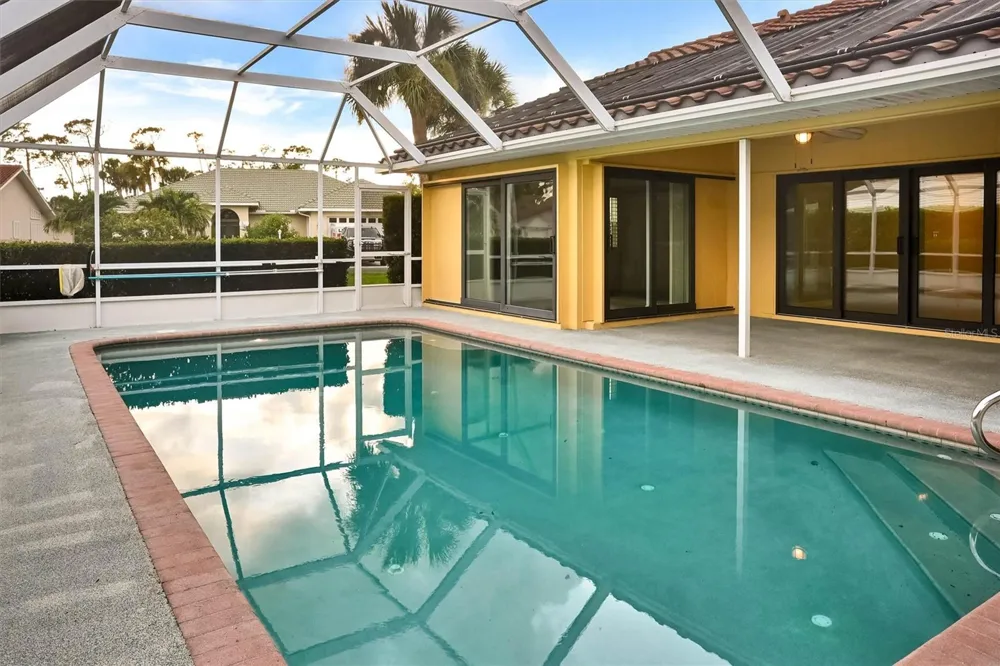 1565 WATERFORD DRIVE Venice, FL 34292