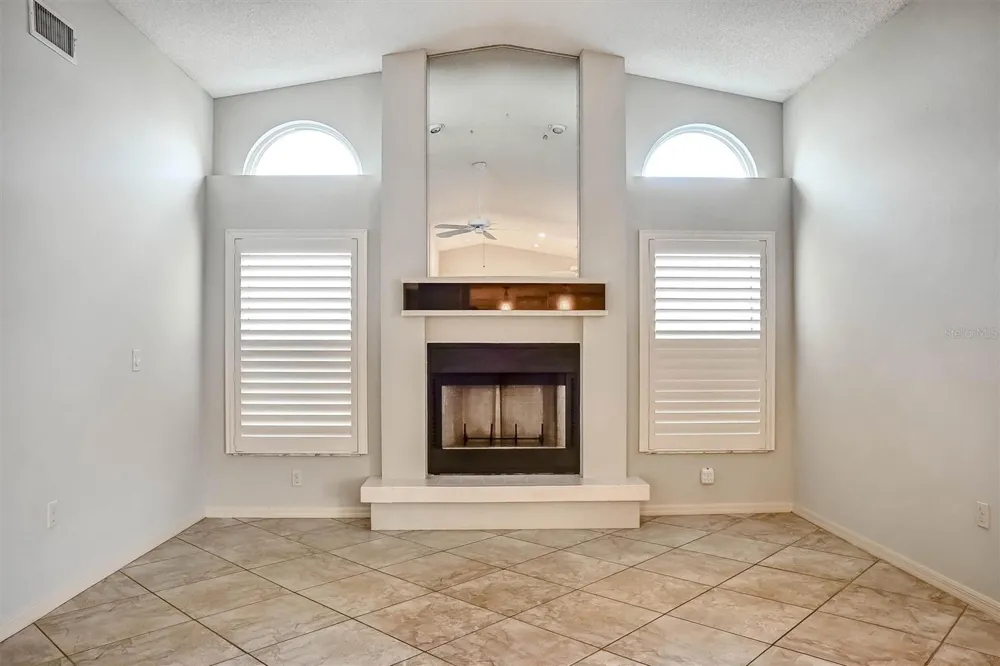 1565 WATERFORD DRIVE Venice, FL 34292