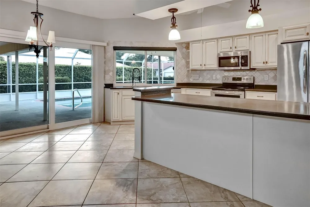 1565 WATERFORD DRIVE Venice, FL 34292