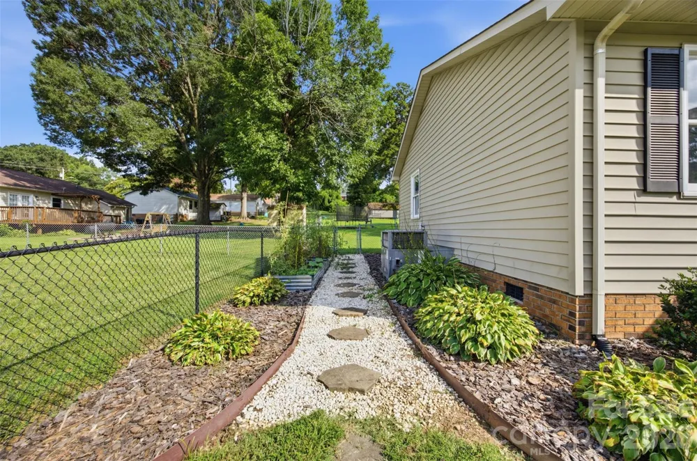 165 Obrien Place SW Concord, NC 28025
