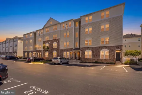 24691 LYNETTE SPRINGS TERRACE #303