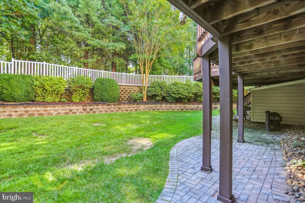 8931 FALLS FARM DRIVE Potomac, MD 20854