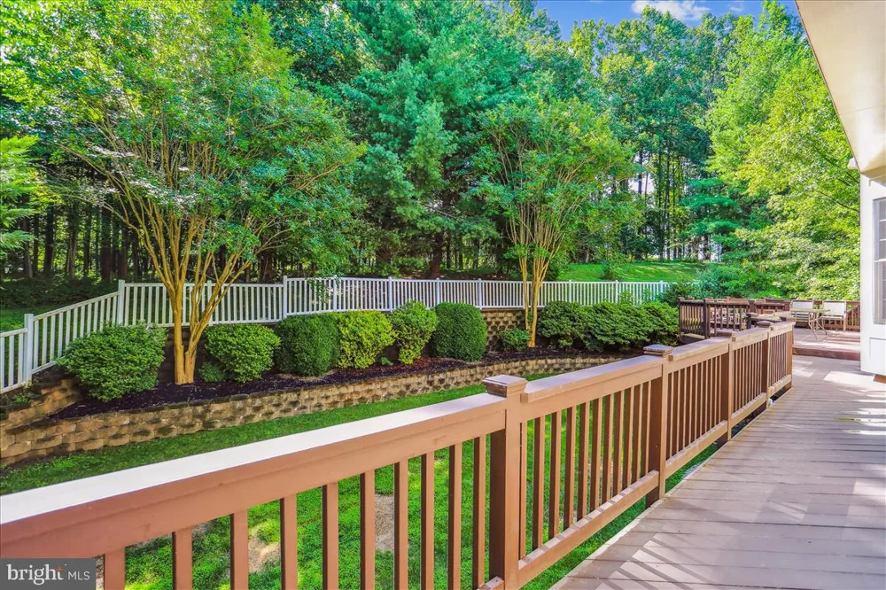 8931 FALLS FARM DRIVE Potomac, MD 20854