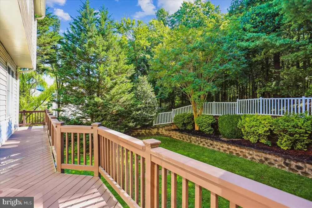 8931 FALLS FARM DRIVE Potomac, MD 20854