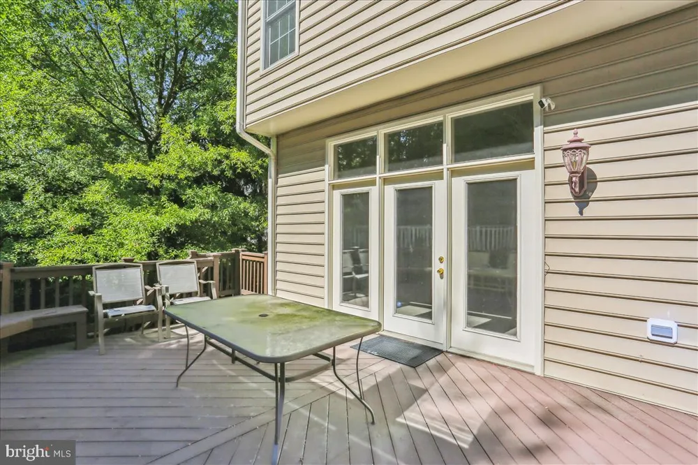 8931 FALLS FARM DRIVE Potomac, MD 20854