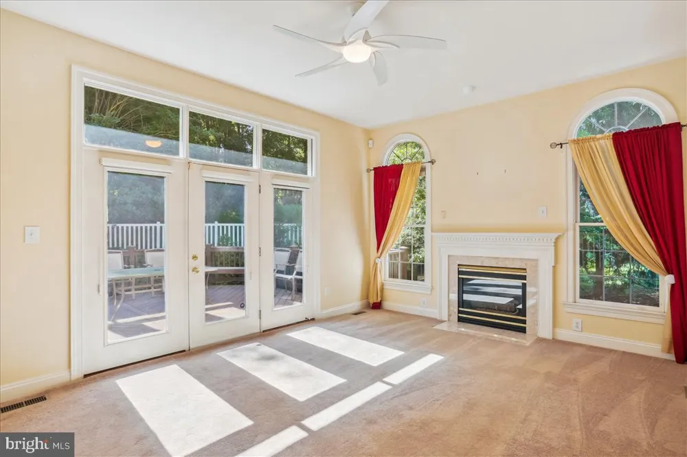8931 FALLS FARM DRIVE Potomac, MD 20854