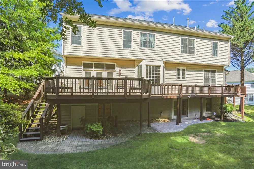 8931 FALLS FARM DRIVE Potomac, MD 20854