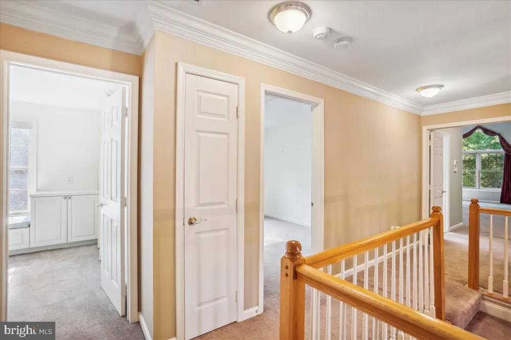 8931 FALLS FARM DRIVE Potomac, MD 20854
