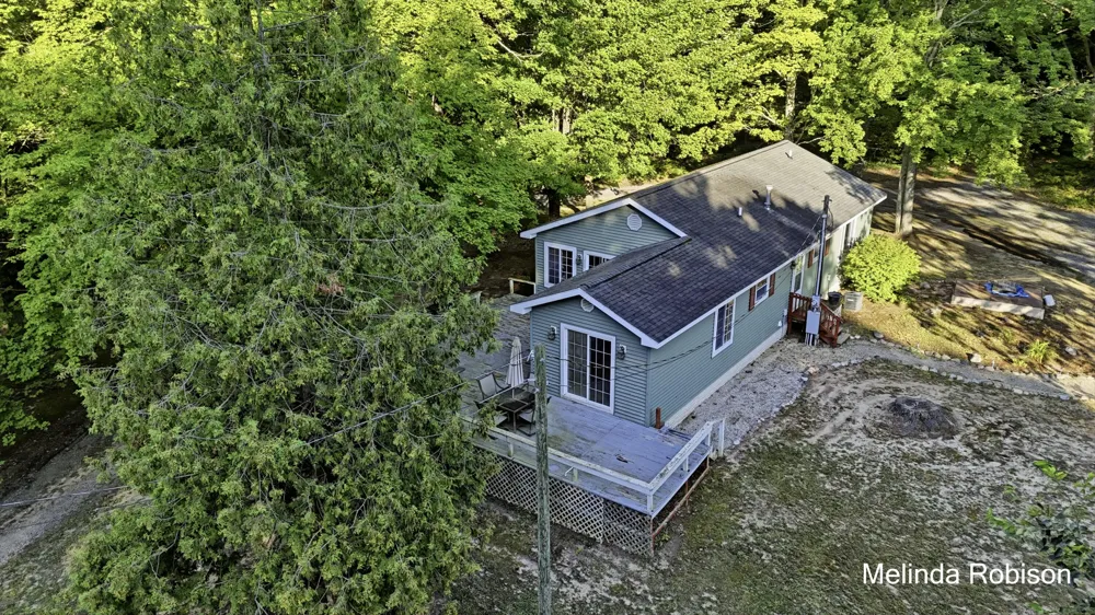 5220 E High Tower Lake Road Hesperia, MI 49421
