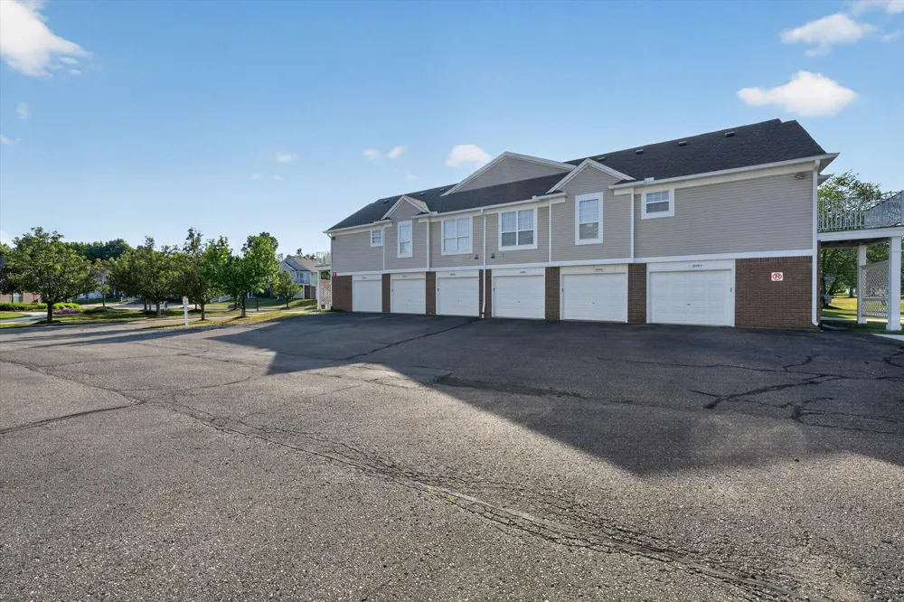 16766 Dover Drive Northville, MI 48168