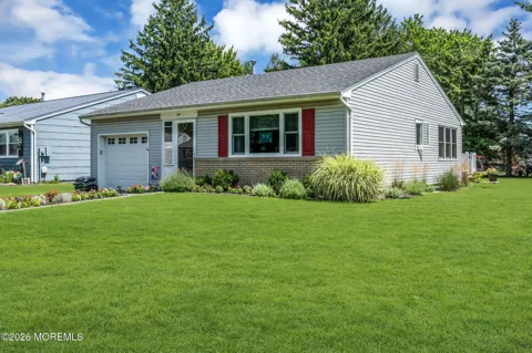 4 Basset Drive