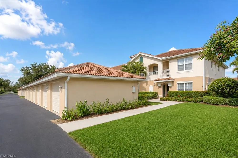 3029 Driftwood Way #3307 Naples, FL 34109