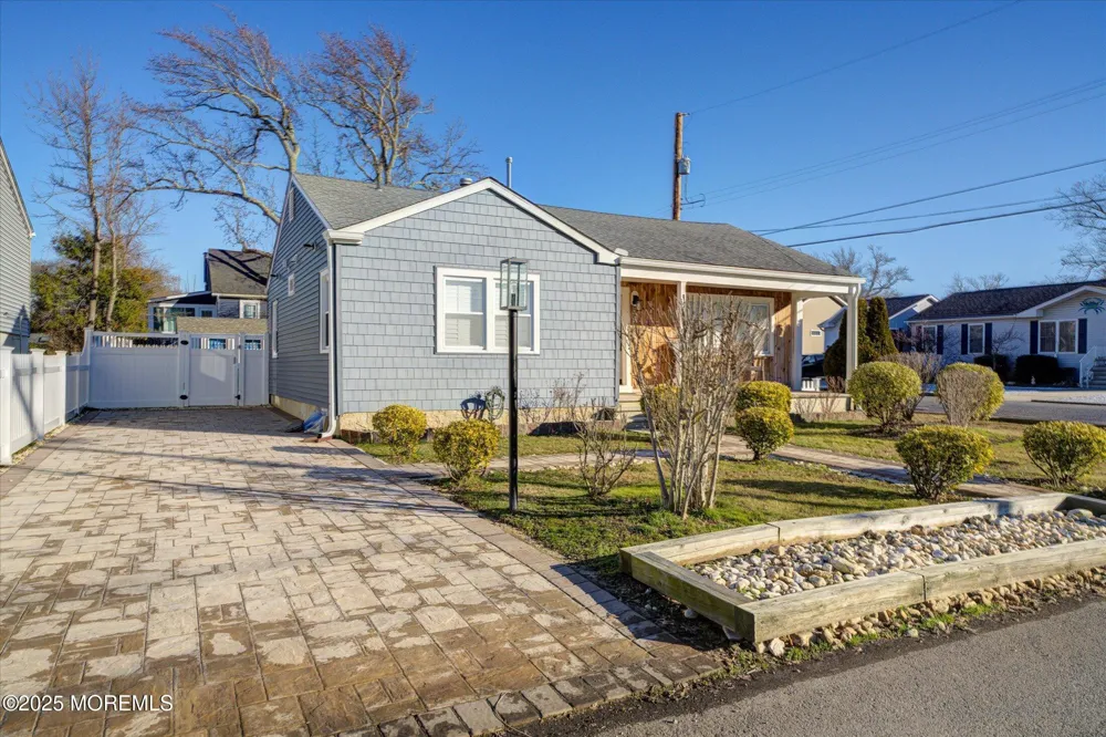515 Stone Harbor Avenue #WINTER Ocean Gate, NJ 08740
