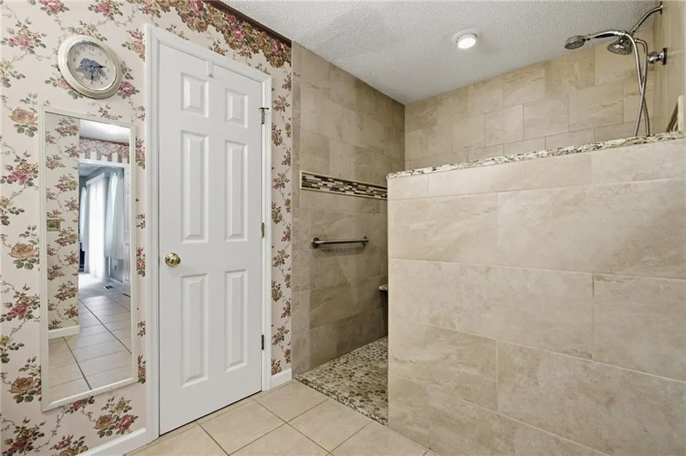 583 Avondale Drive Rocky Face, GA 30740