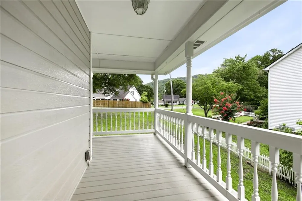 583 Avondale Drive Rocky Face, GA 30740