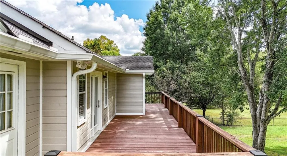 583 Avondale Drive Rocky Face, GA 30740