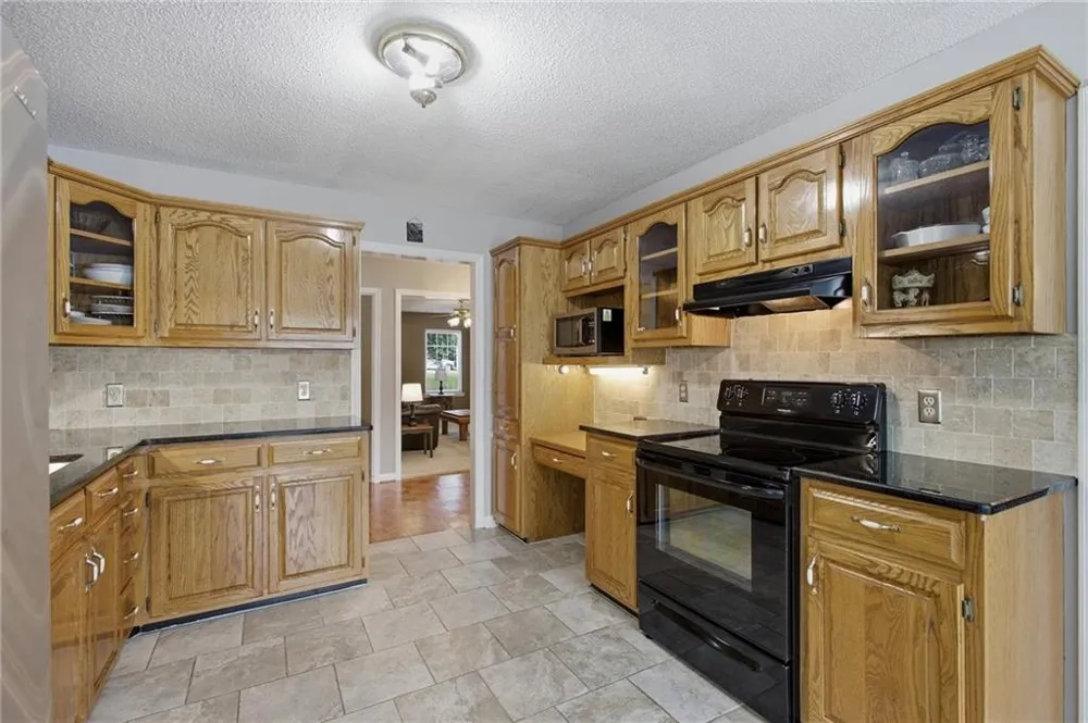 583 Avondale Drive Rocky Face, GA 30740