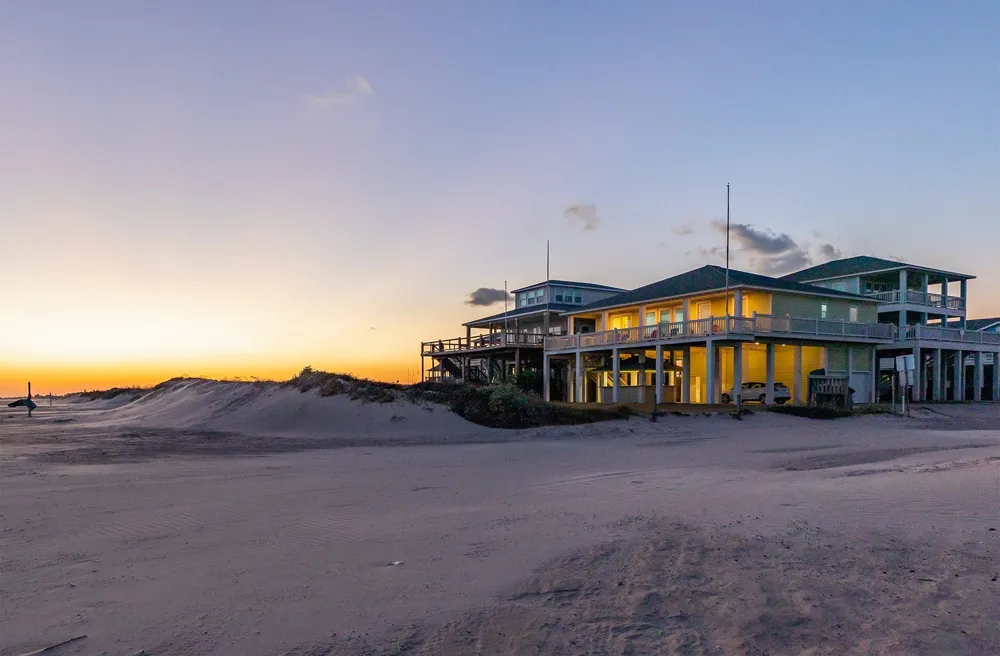 843 S Jack Road Crystal Beach, TX 77650