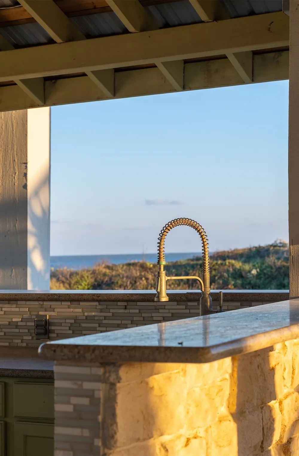 843 S Jack Road Crystal Beach, TX 77650