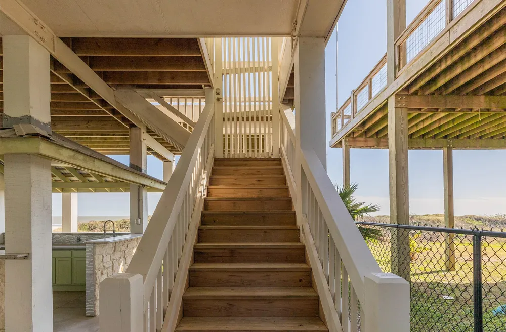 843 S Jack Road Crystal Beach, TX 77650