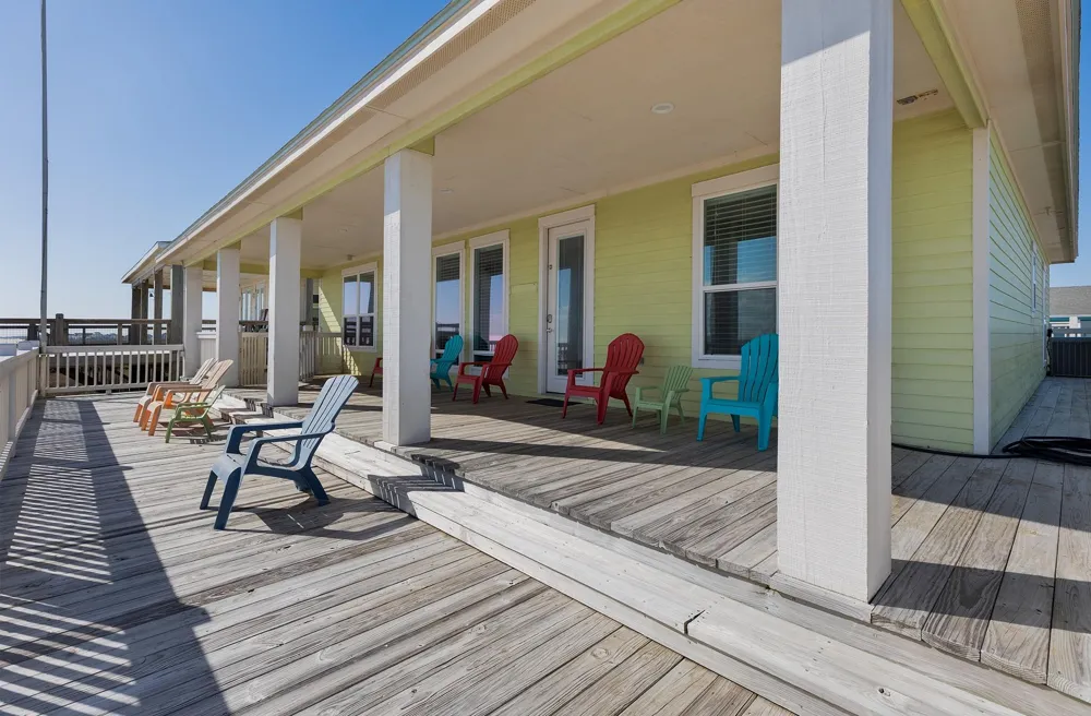 843 S Jack Road Crystal Beach, TX 77650