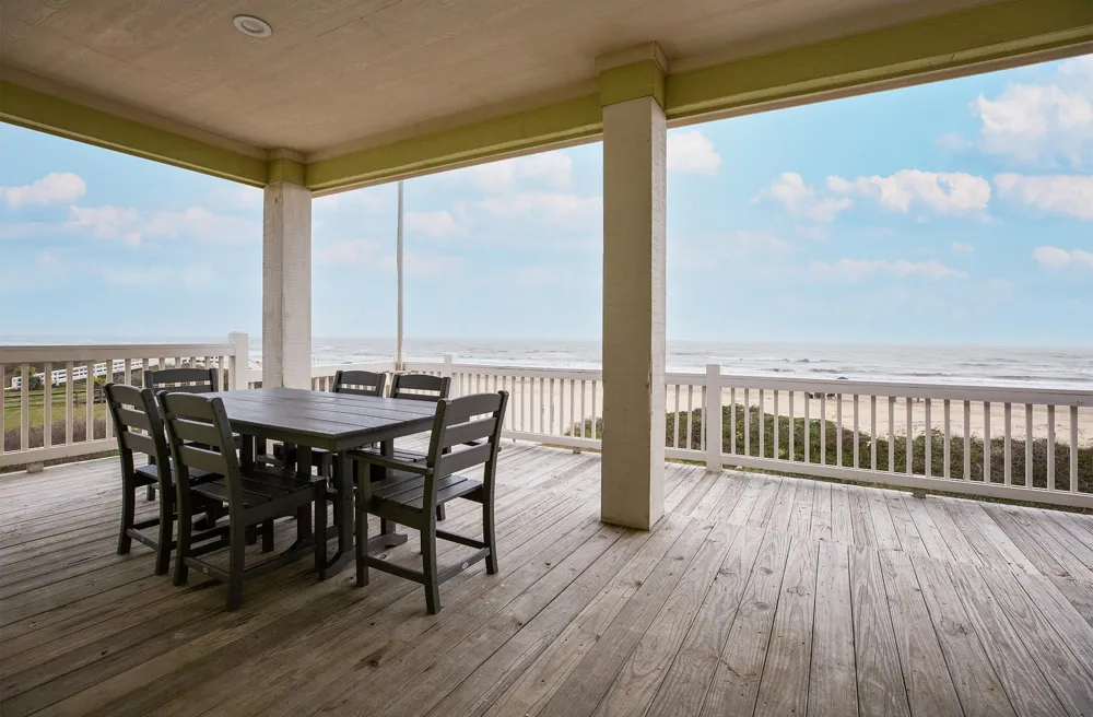 843 S Jack Road Crystal Beach, TX 77650