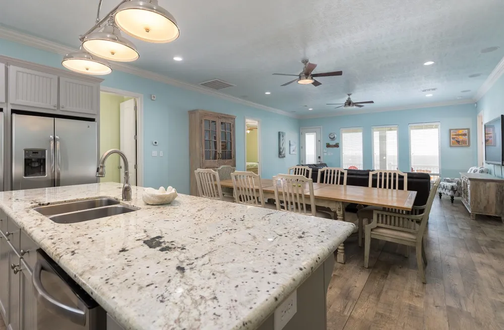 843 S Jack Road Crystal Beach, TX 77650