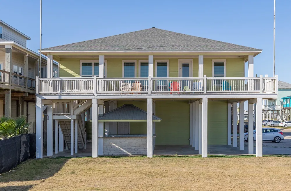 843 S Jack Road Crystal Beach, TX 77650