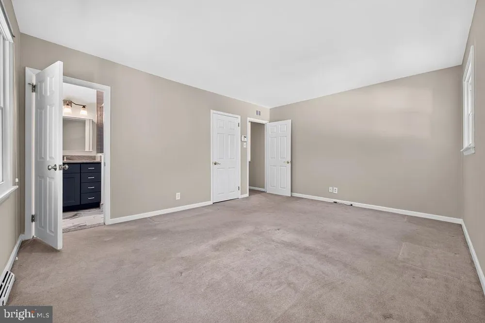 840 PEMBROKE ROAD Rydal, PA 19046