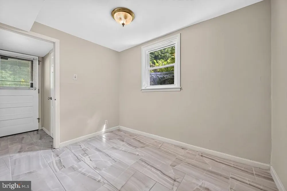 840 PEMBROKE ROAD Rydal, PA 19046