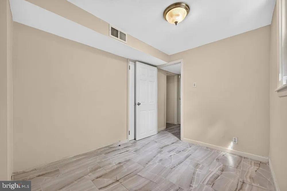 840 PEMBROKE ROAD Rydal, PA 19046