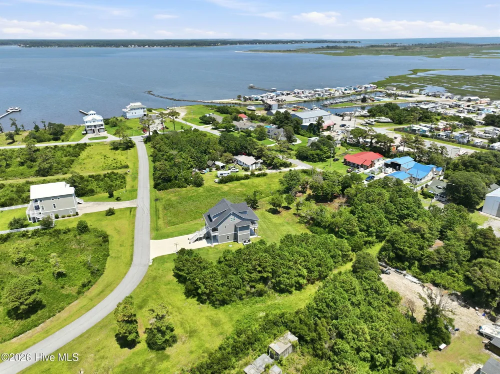 154 Westbay Circle Harkers Island, NC 28531
