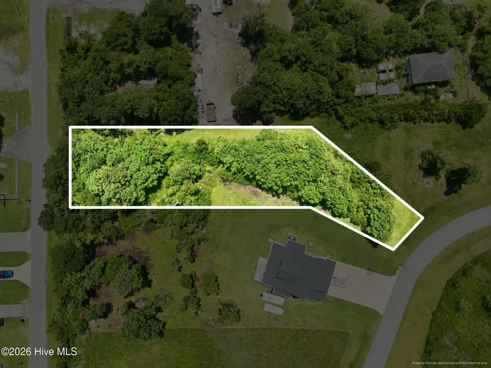 154 Westbay Circle Harkers Island, NC 28531