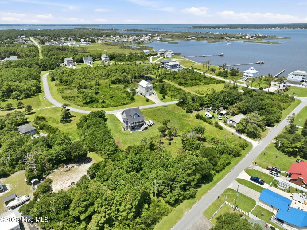 154 Westbay Circle Harkers Island, NC 28531