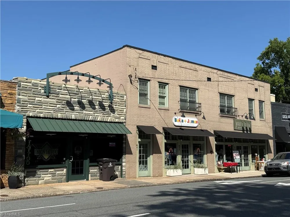 841 Reynolda Road #3 Winston-Salem, NC 27104