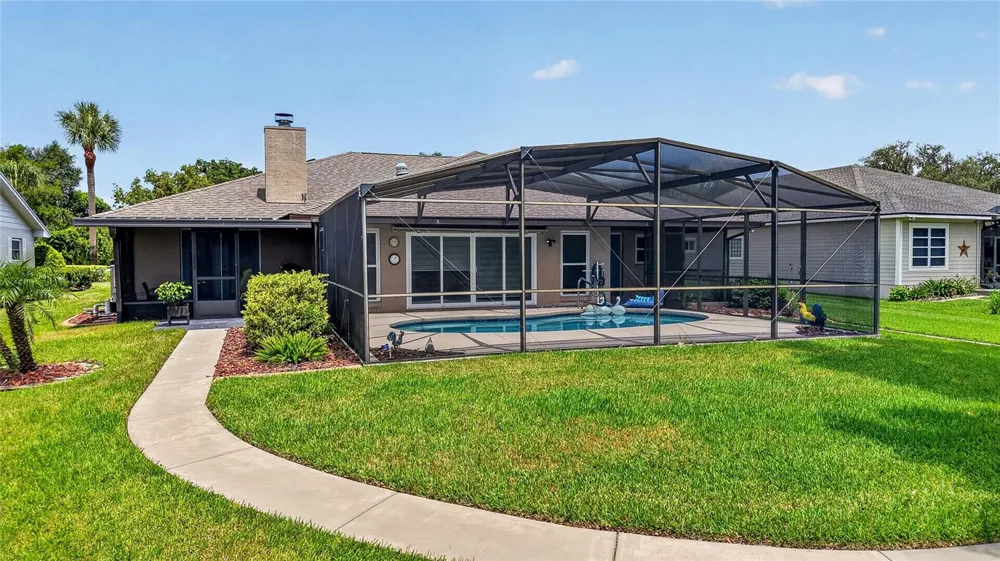 5516 E HARBOR DRIVE Fruitland Park, FL 34731