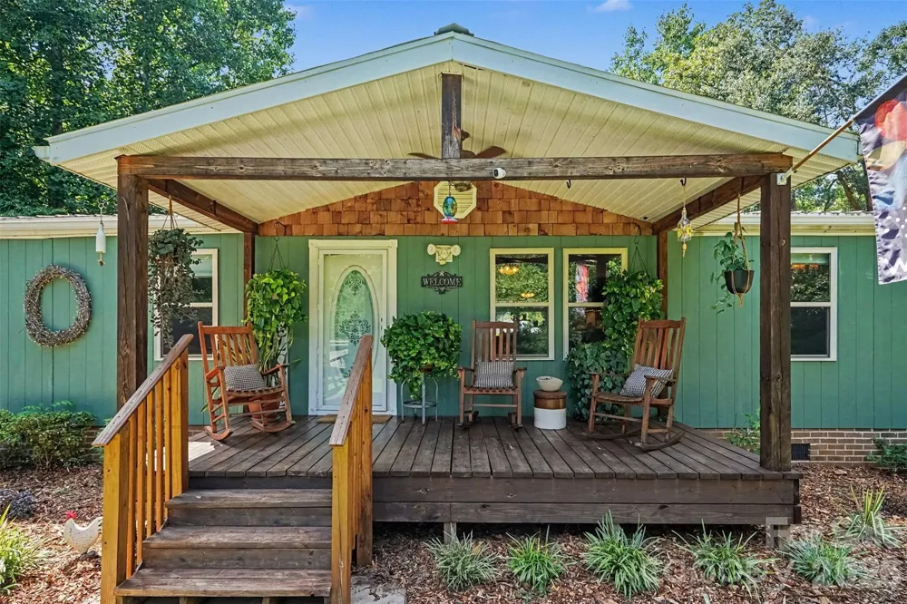 1206 Alberto Lane Stanley, NC 28164