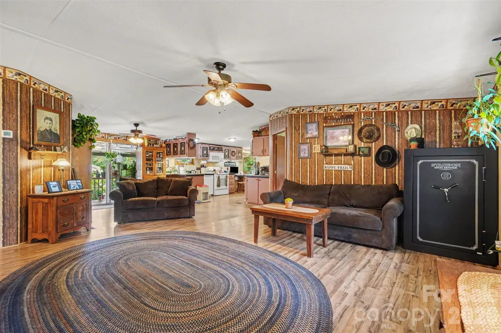 1206 Alberto Lane Stanley, NC 28164