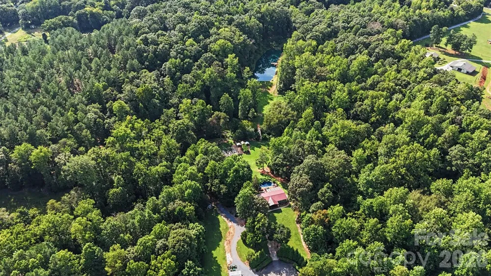 1206 Alberto Lane Stanley, NC 28164