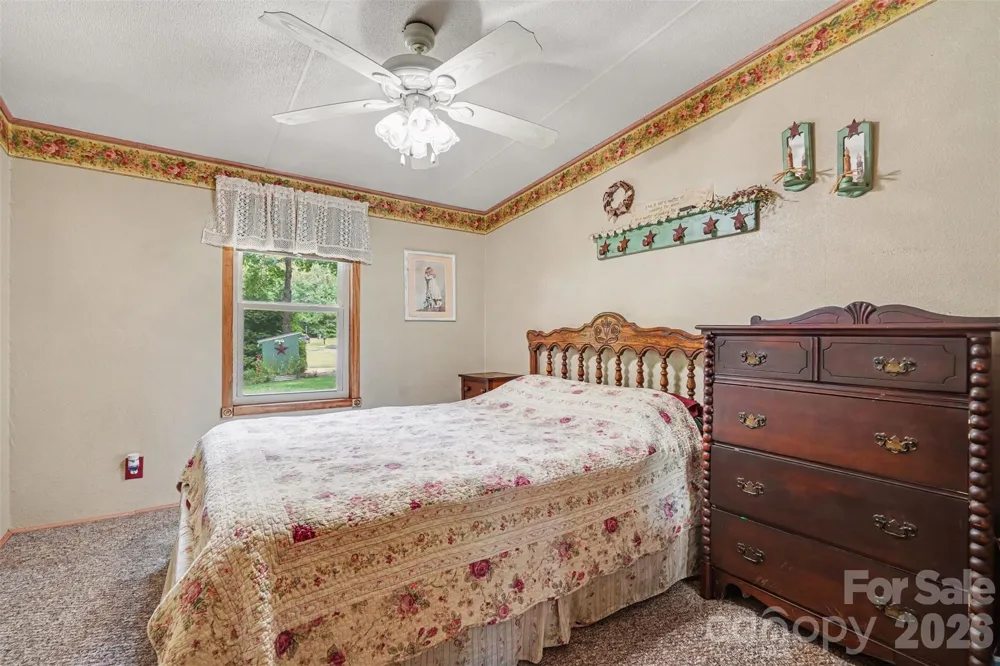 1206 Alberto Lane Stanley, NC 28164