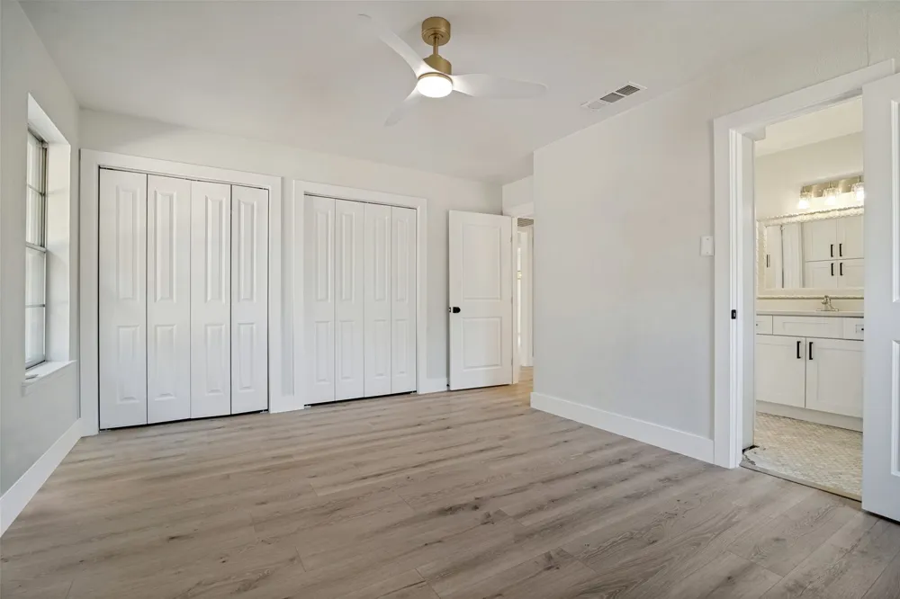 301 Valley Drive Rockwall, TX 75087