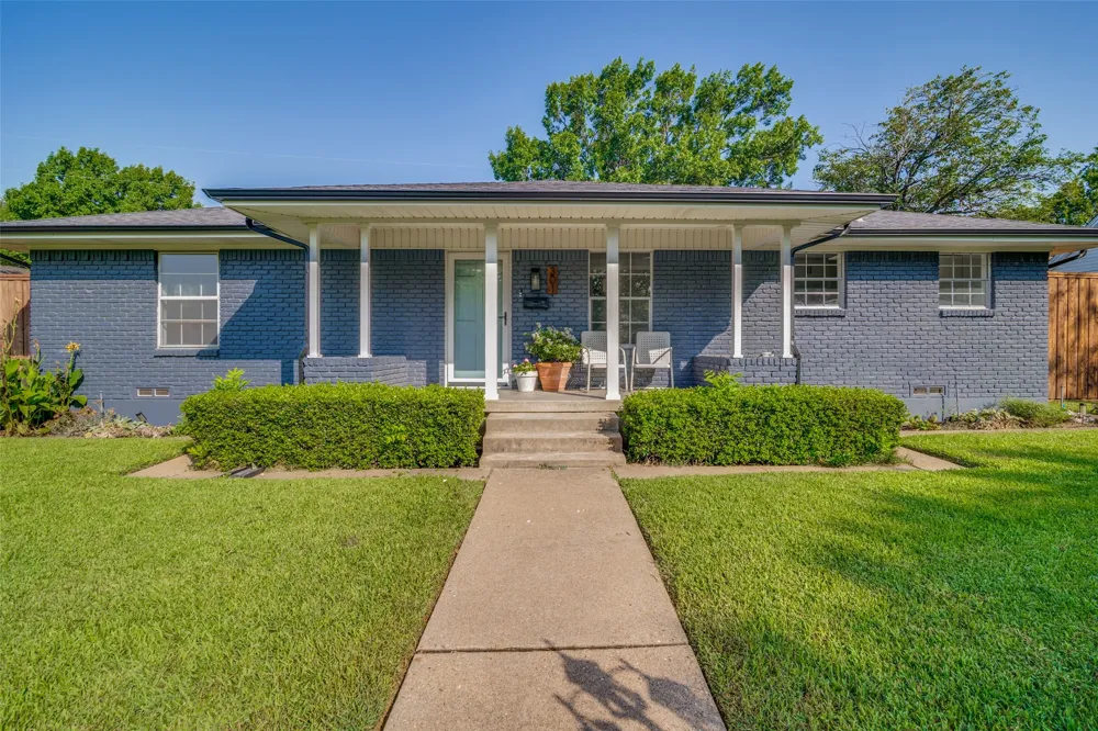 301 Valley Drive Rockwall, TX 75087