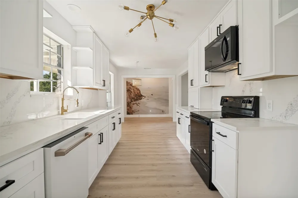 301 Valley Drive Rockwall, TX 75087