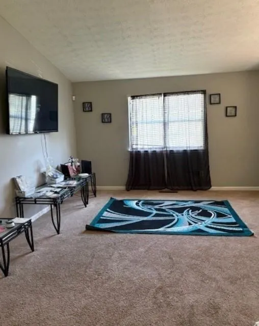 355 Lori Lane Riverdale, GA 30296