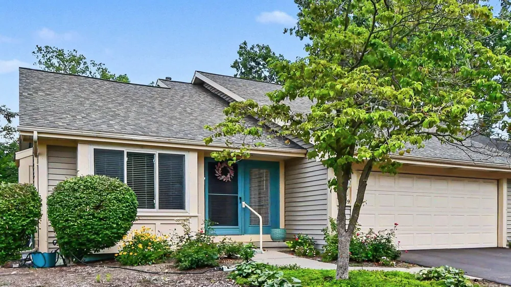 2759 Mulford Drive SE Grand Rapids, MI 49546