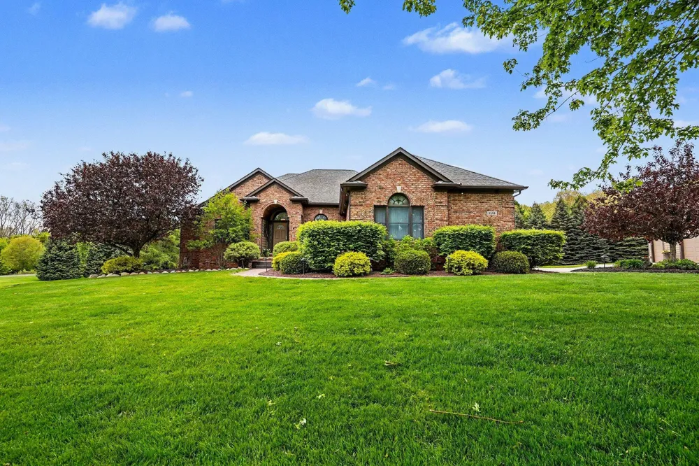 8588 Webster Hills Road Dexter, MI 48130