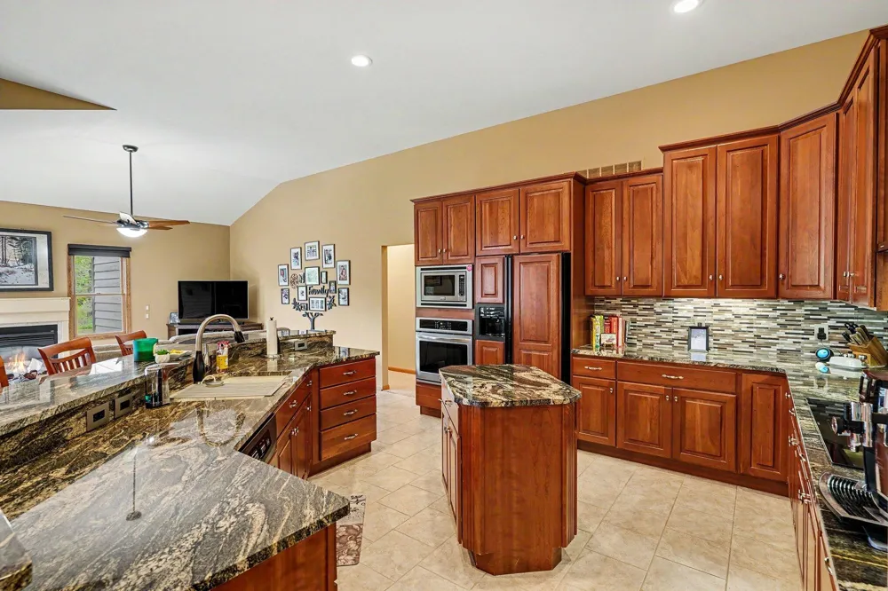 8588 Webster Hills Road Dexter, MI 48130