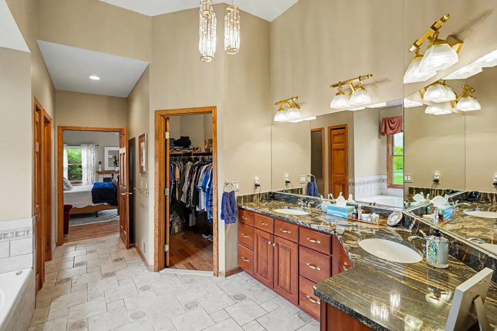 8588 Webster Hills Road Dexter, MI 48130