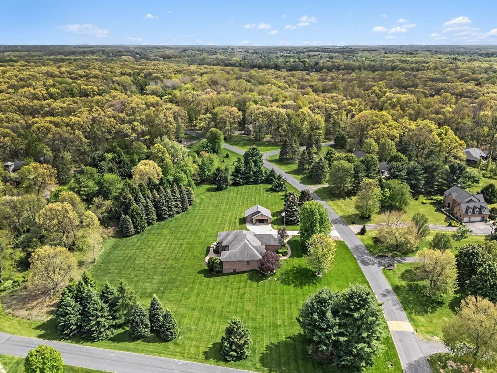 8588 Webster Hills Road Dexter, MI 48130